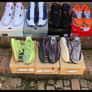 Plethora of brand new shoes